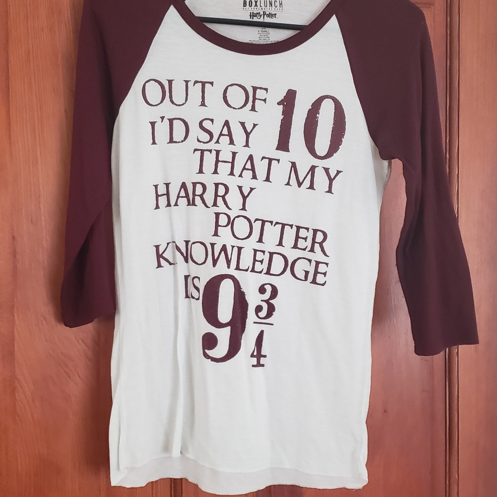 Boxlunch Harry Potter baseball tee